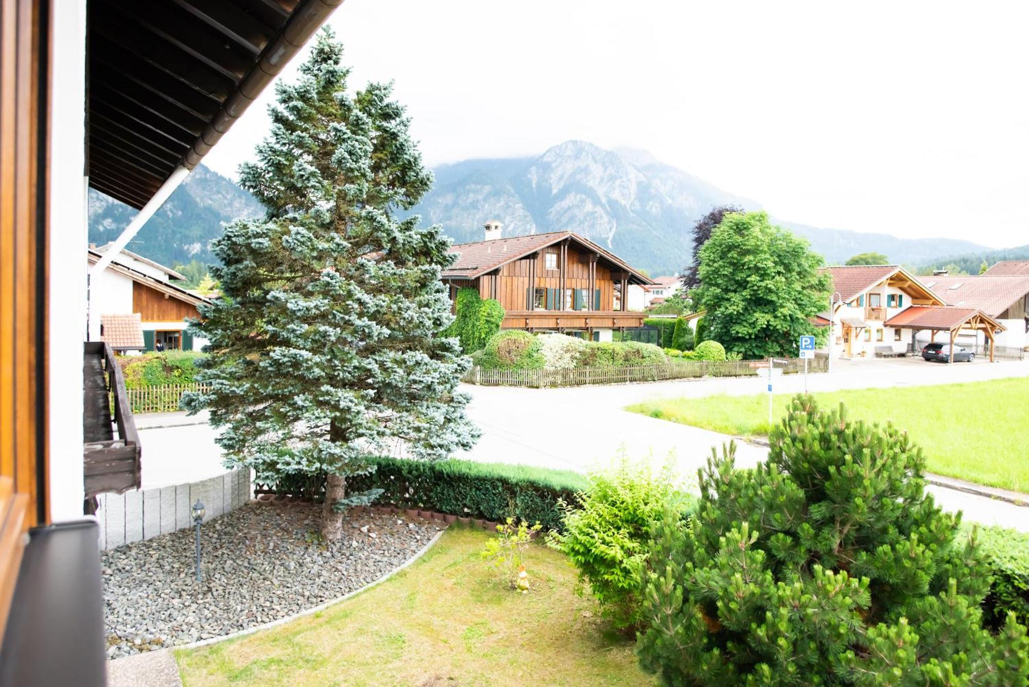 Ferienwohnung Haus Sonneneck Schwangau Exterior foto